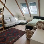 Hostel Artharmony &