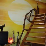 Artharmony & Hostel