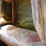 Hostel Artharmony & *