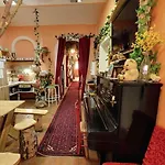 Hostel Artharmony &