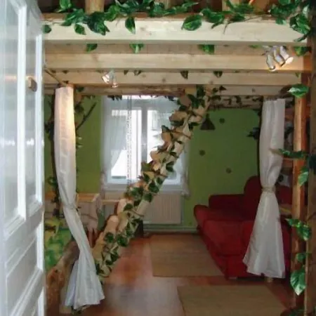 Hostel Artharmony &