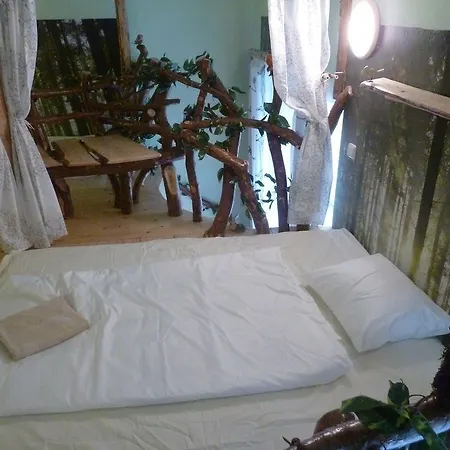 Hostel Artharmony &