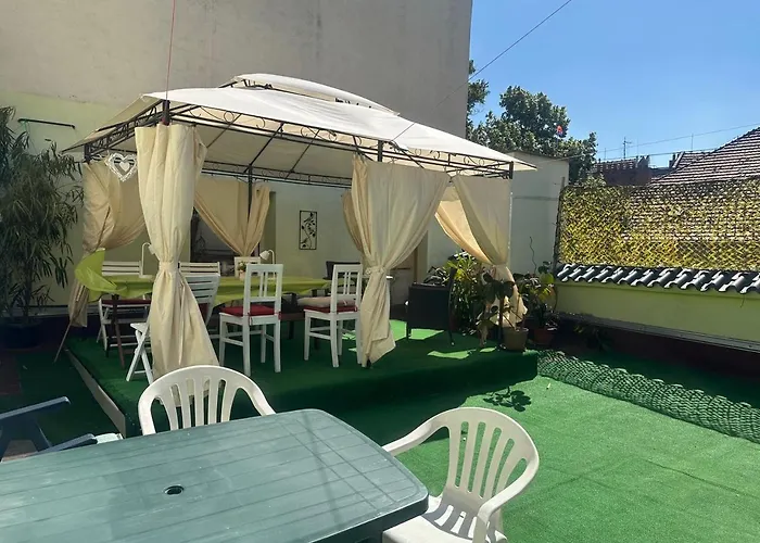 Albergue Artharmony & Praga