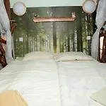 Artharmony & Hostel Praha
