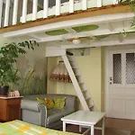 Hostel Artharmony &